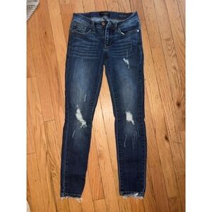 Judy Blue Los Angeles Distressed Skinny Jeans Dark Wash Raw Hem 3/26‎ T44-35